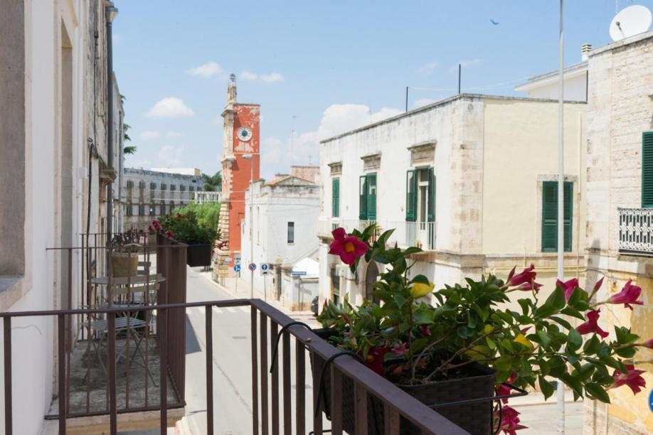 La Torre Del Tempo Bed & Breakfast Turi Exterior photo